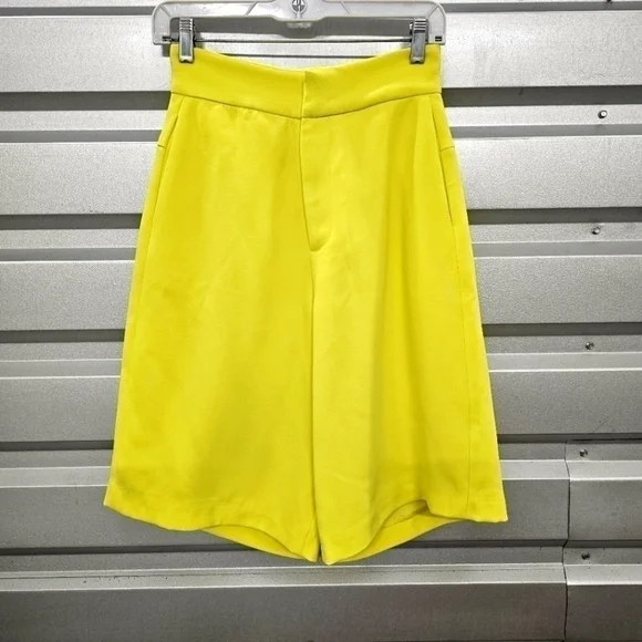 Elliatt Collective Mesmerize Lemoncello Barbiecore Bermuda Shorts